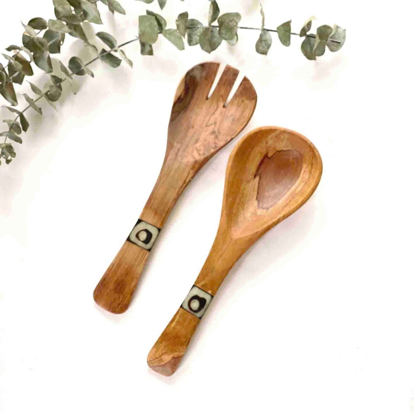 Petite Savanna Wood and Bone Serving Set