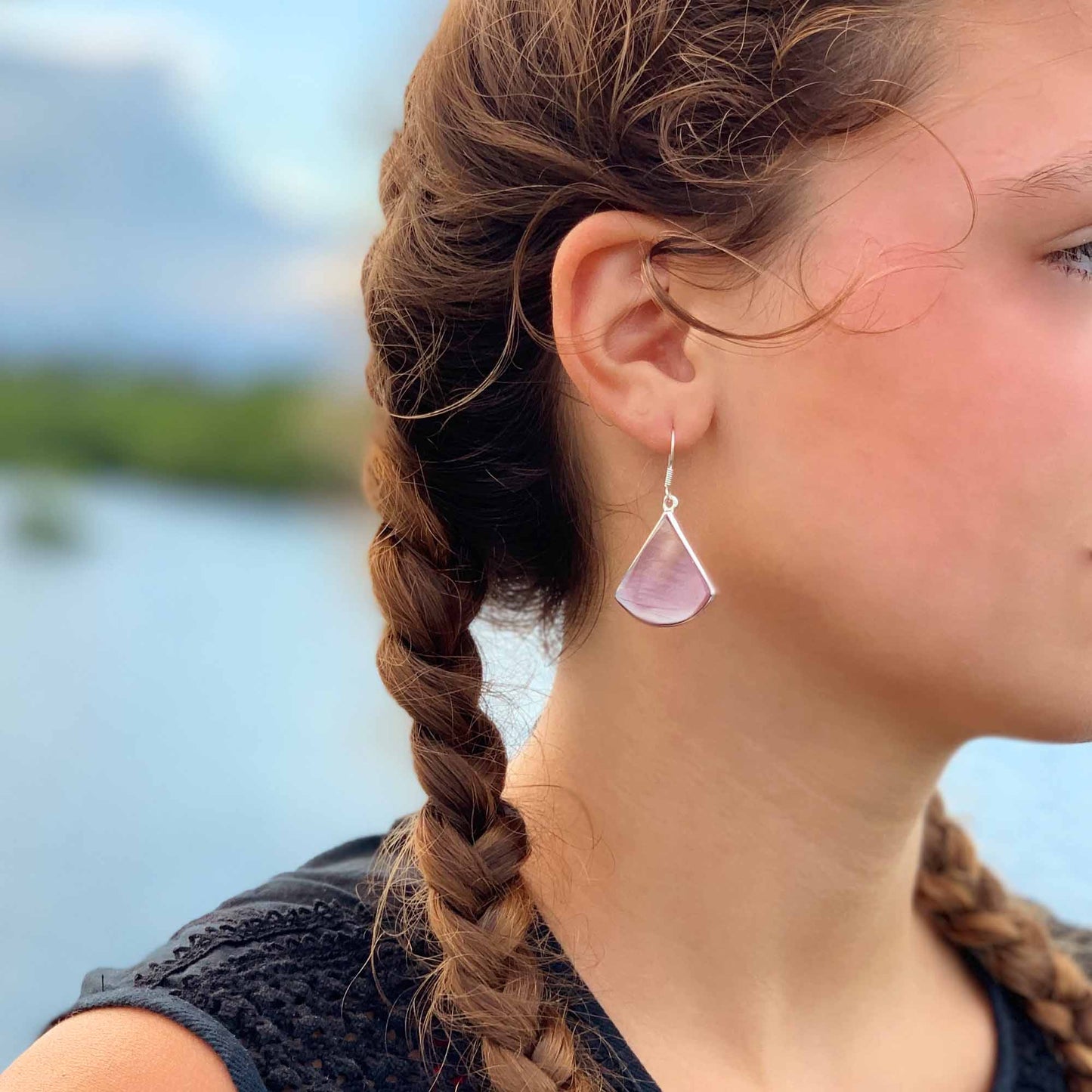 Image of Pink Clam Shell Fan Drop Earrings